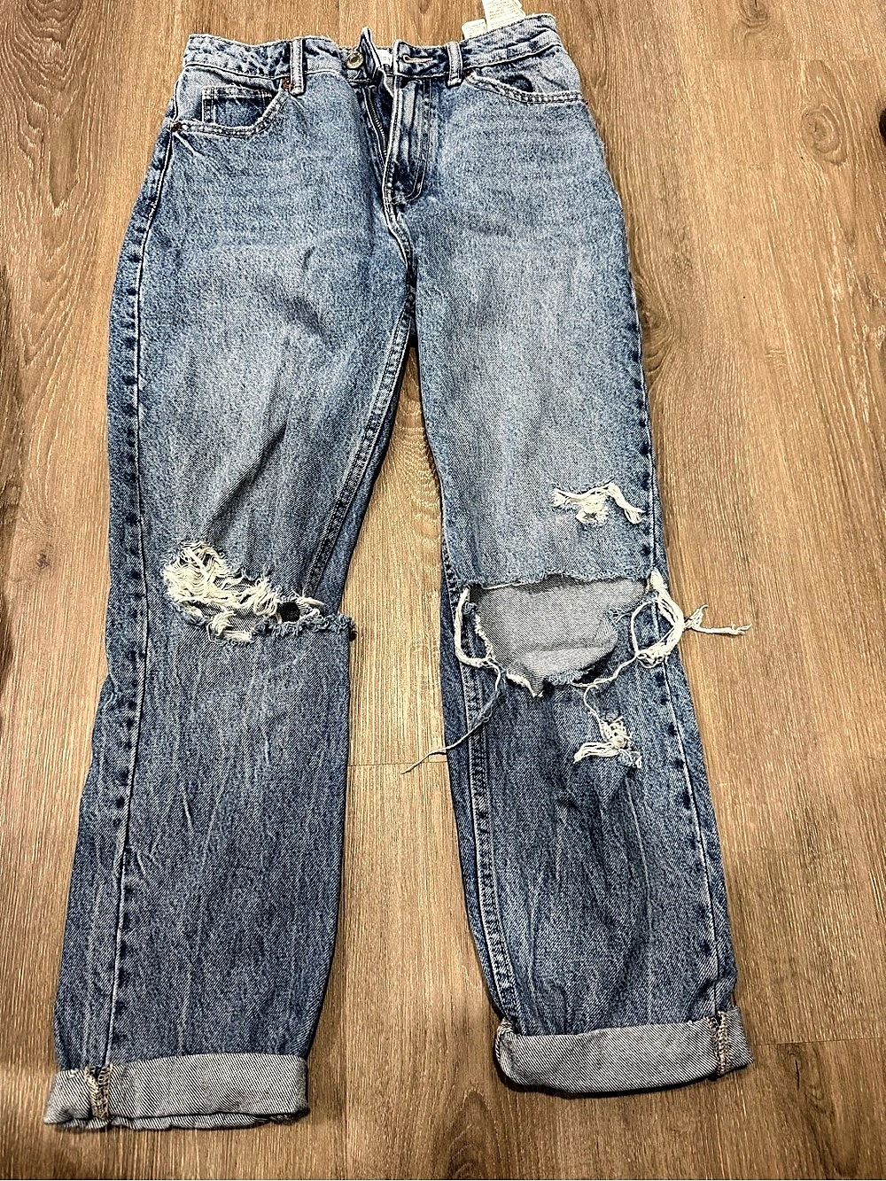 Zara Ripped Mom Fit Jeans Distressed Straight Leg Jeans in Blue Waist 26